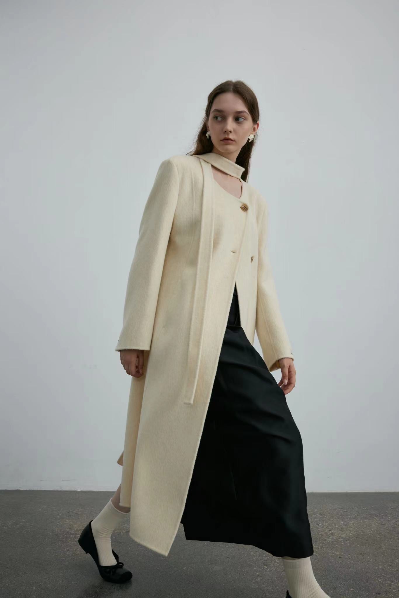 Handmade Double-faced 100% Wool Coat With Straps And No Collar